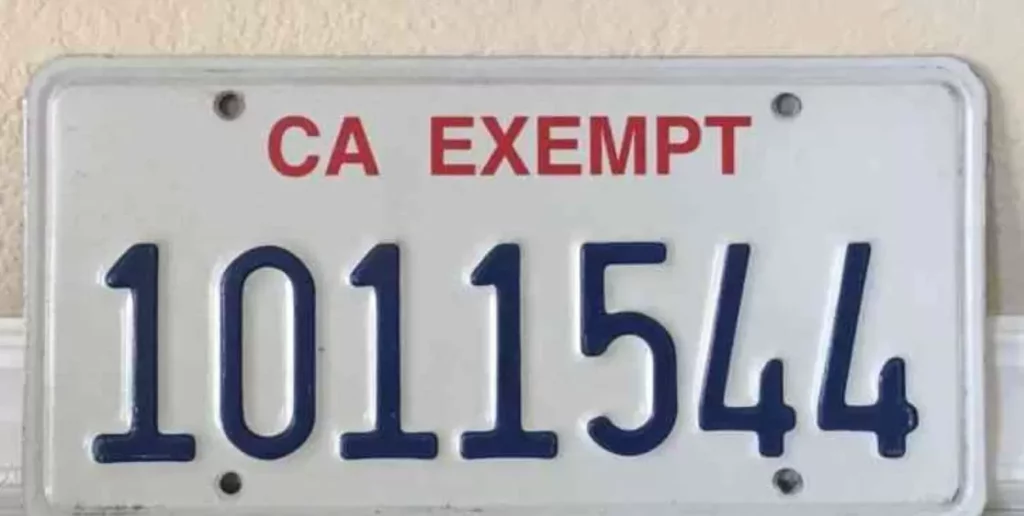 Legal Implications of Neglecting License Plate Disposal